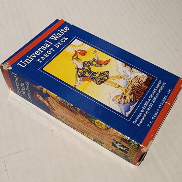 Universal Waite Tarot by Arthur Edward Waite - Picture 5 of 7